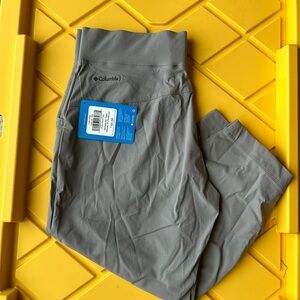 Omni shield Columbia Capris